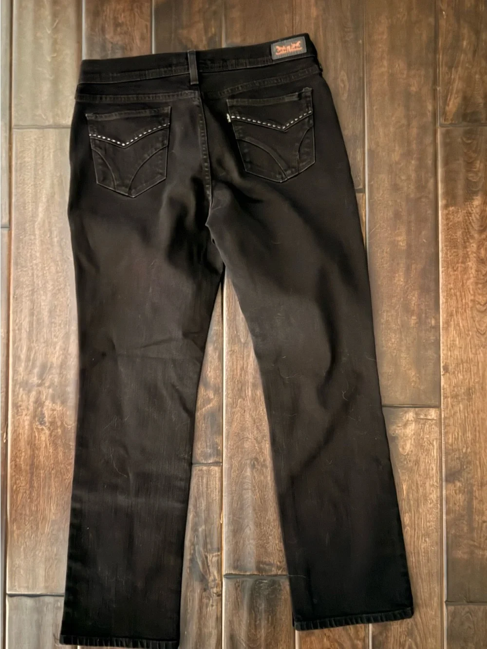 Black 505 straight legs jeans. Size 10 length 28”